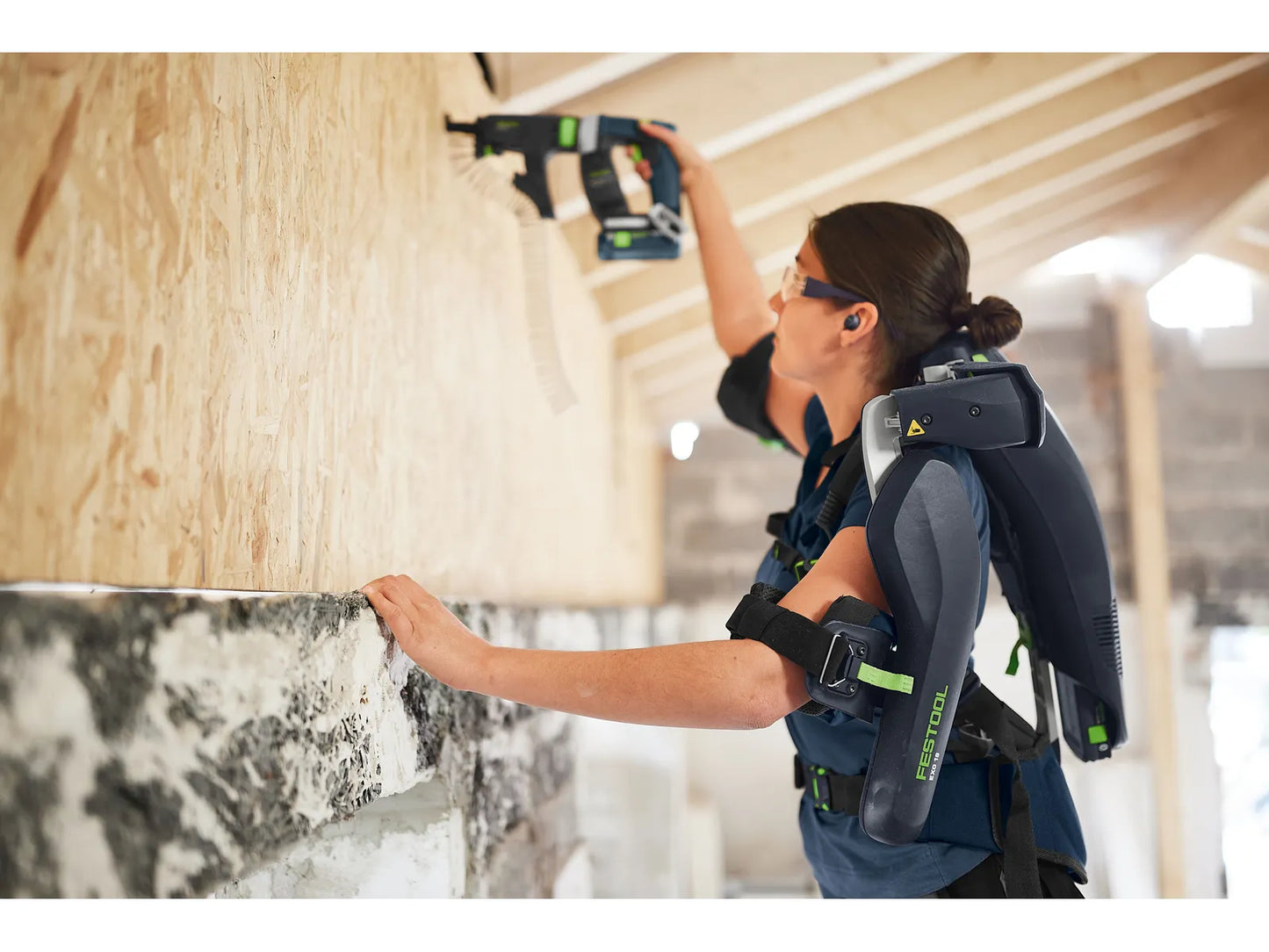 Exoskeleton Festool xoActive EXO 18 HPC 4.0 I-Plus;  18 V; 2x4.0 Ah accu.