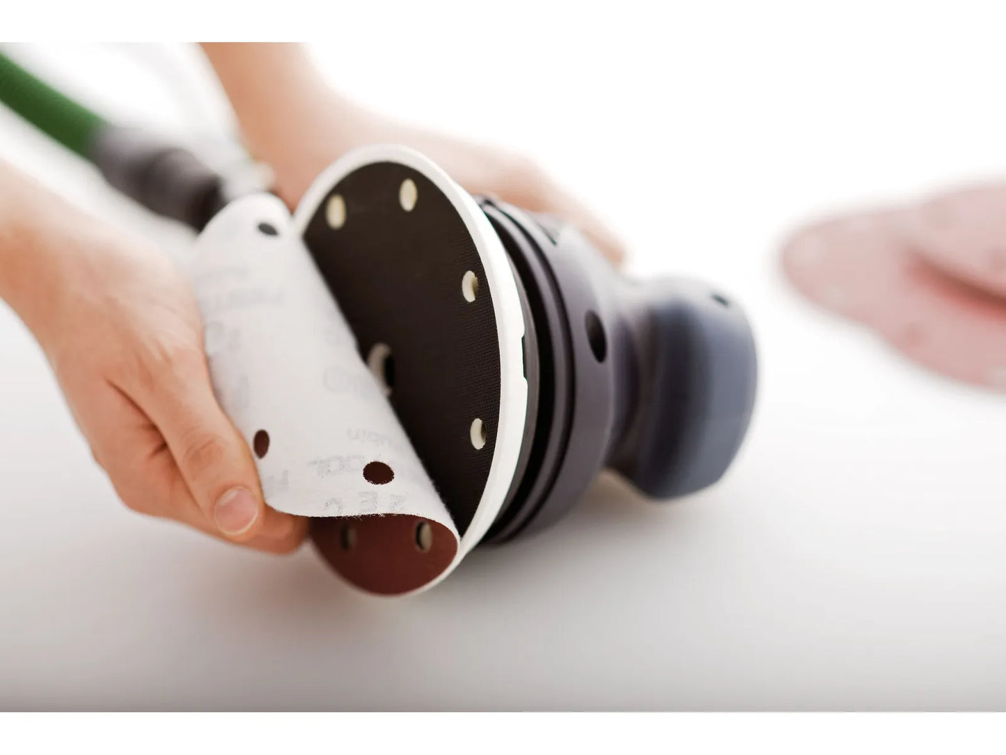 Schleifpapier für Exzenterschleifer Saphir; 125 mm; P24; 25 Stück