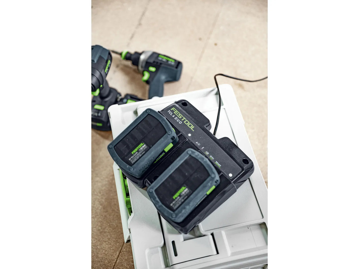 Schnellladegerät TCL 6 DUO