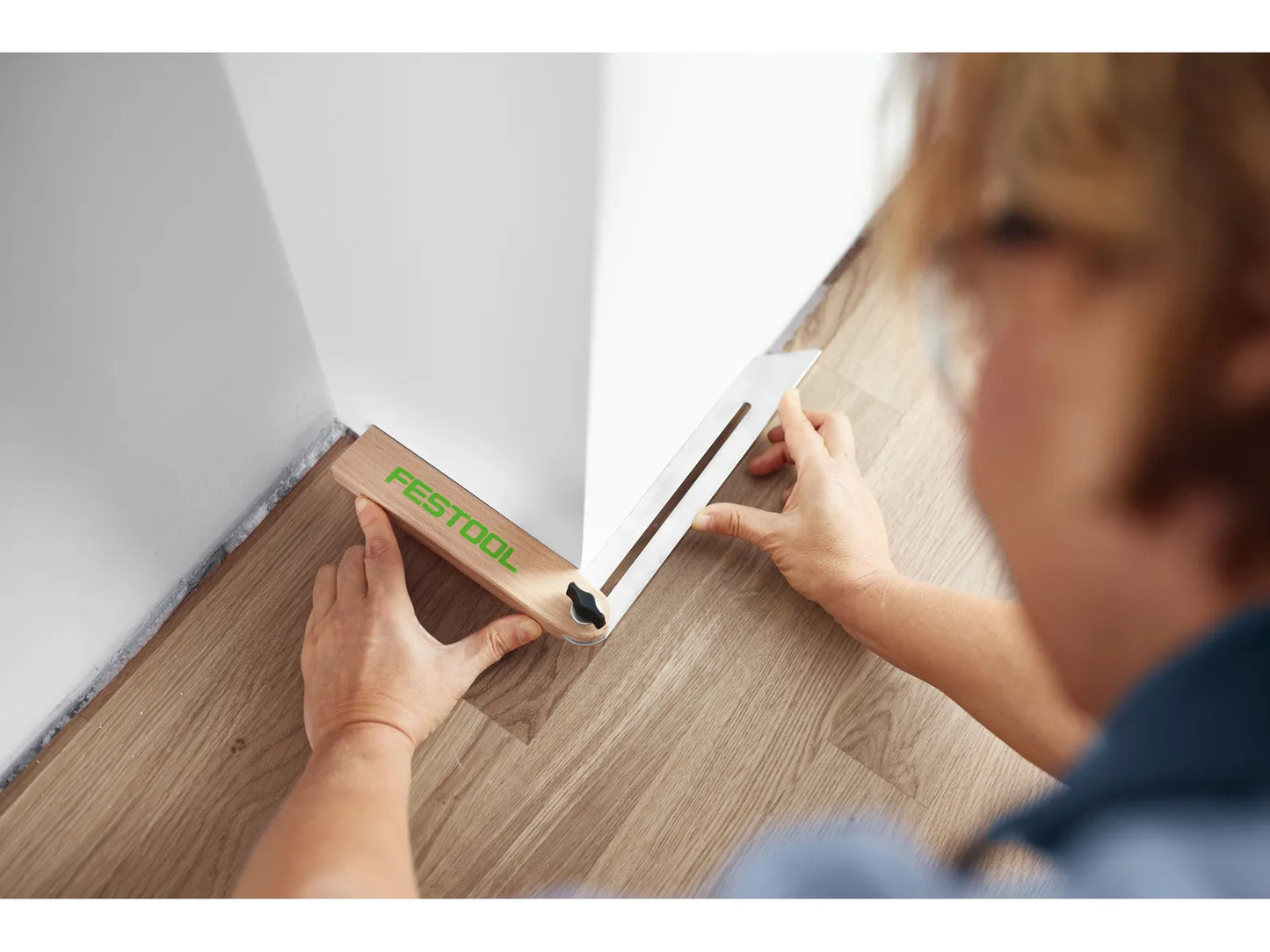 Festool SYMMETRIC SYMC 70 Kapp- und Gehrungssäge